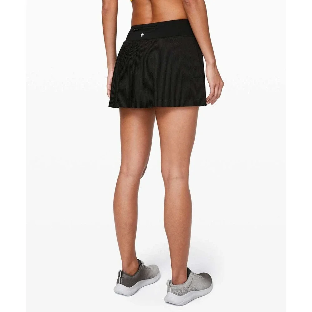 Lululemon Pleat To Street Skirt III Skort Shorts Black Size 4 Tennis Pickleball - Picture 14 of 16
